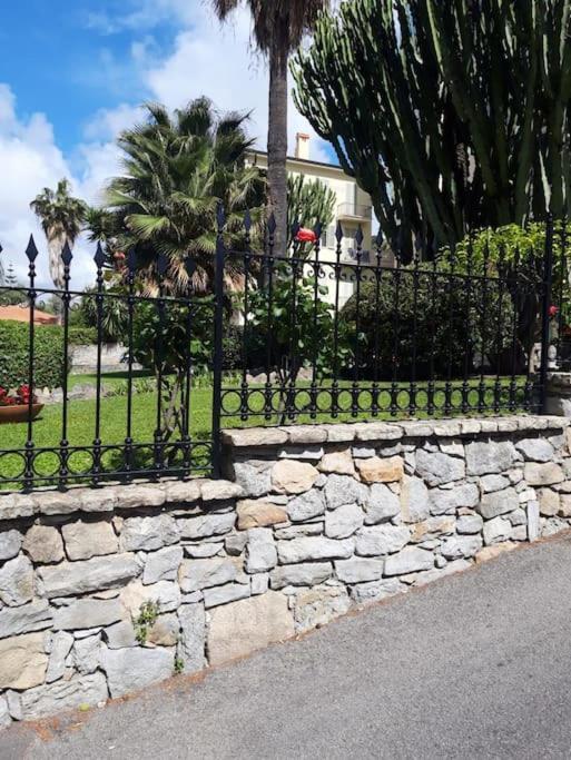 La Casa Di Anna, In Palazzina Liberty Fronte Parco Apartment Bordighera Exterior photo